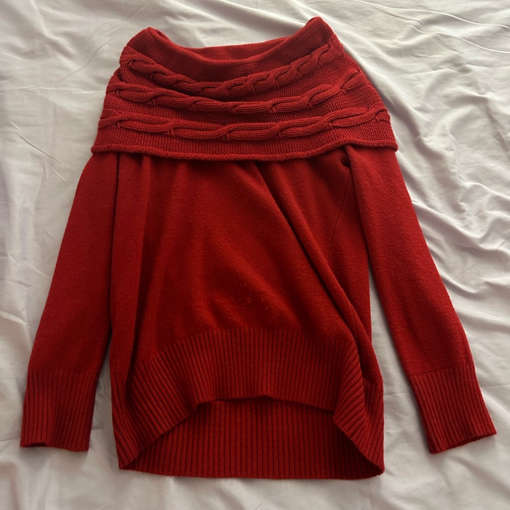 Red knitted sweater
